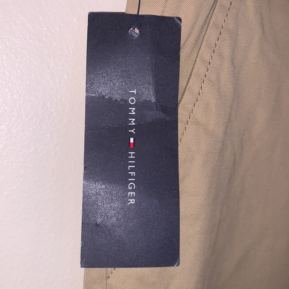 New Tommy Hilfiger Tailored Fit Chino Pant - Picture 8 of 16
